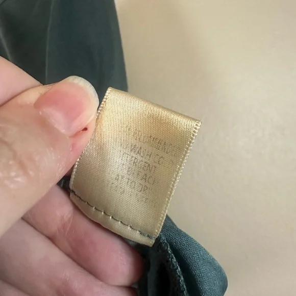 Lovestitch Dunaway V-Neck Puff Sleeve Blouse 2pc - Picture 10 of 11